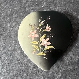 Beautiful hand made genuine alabaster jewelry box